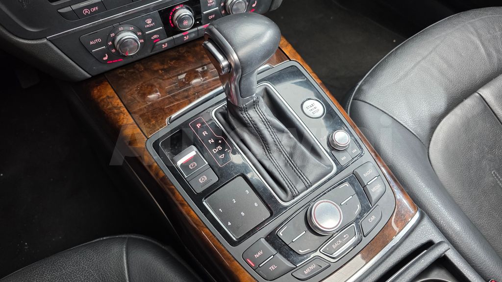 Audi New A6 2.0 TDI Dynamic C7 — снимка 9