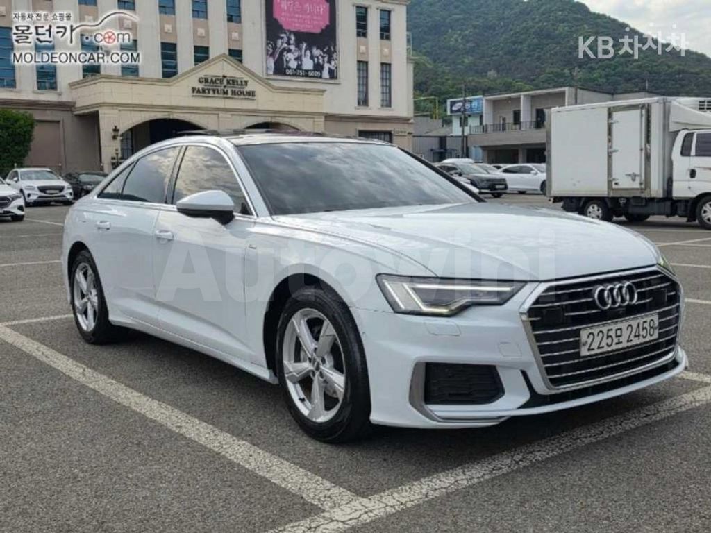 Audi A6(C8) 40 TDI Premium — снимка 3