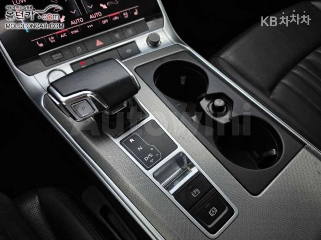 Audi A6(C8) 40 TDI Premium — снимка 10