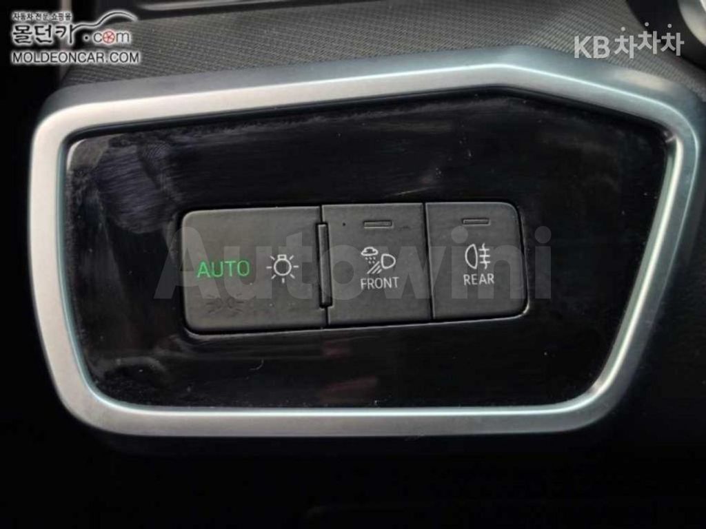 Audi A6(C8) 40 TDI Premium — снимка 11