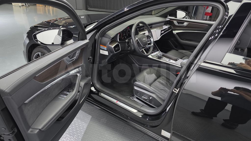 Audi A6(C8) 50 TDI Quattro Premium — снимка 12