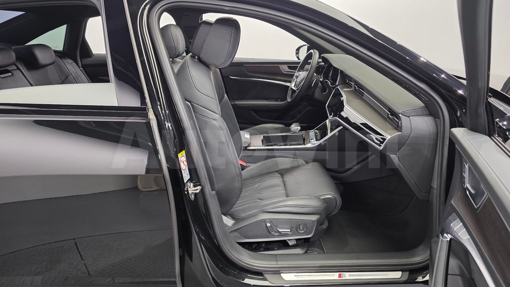 Audi A6(C8) 50 TDI Quattro Premium — снимка 13