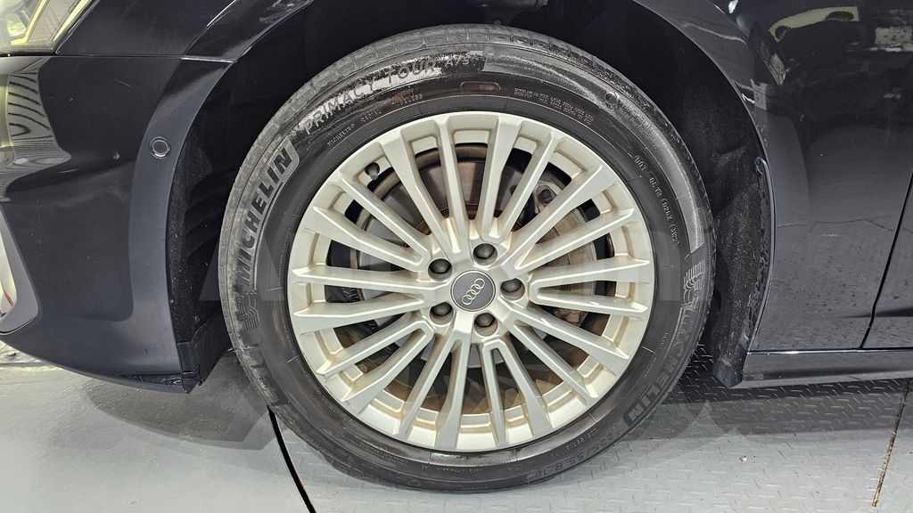 Audi A6(C8) 45 TFSI Premium — снимка 5