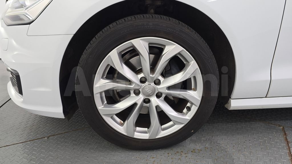 Audi New A6 35 TDI Premium C7 — снимка 5