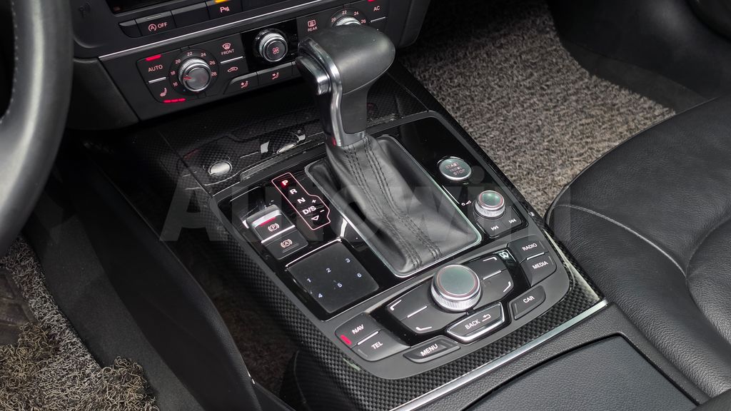 Audi New A6 3.0 TFSI Quattro C7 — снимка 9