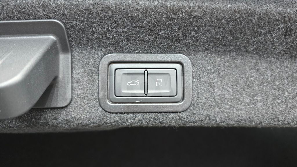 Audi A6(C8) 45 TFSI Premium — снимка 16