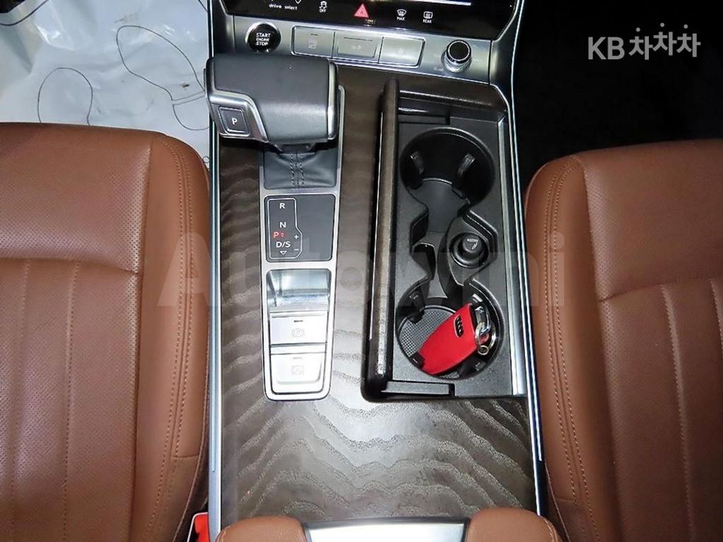Audi A6(C8) 45 TFSI Premium — снимка 12