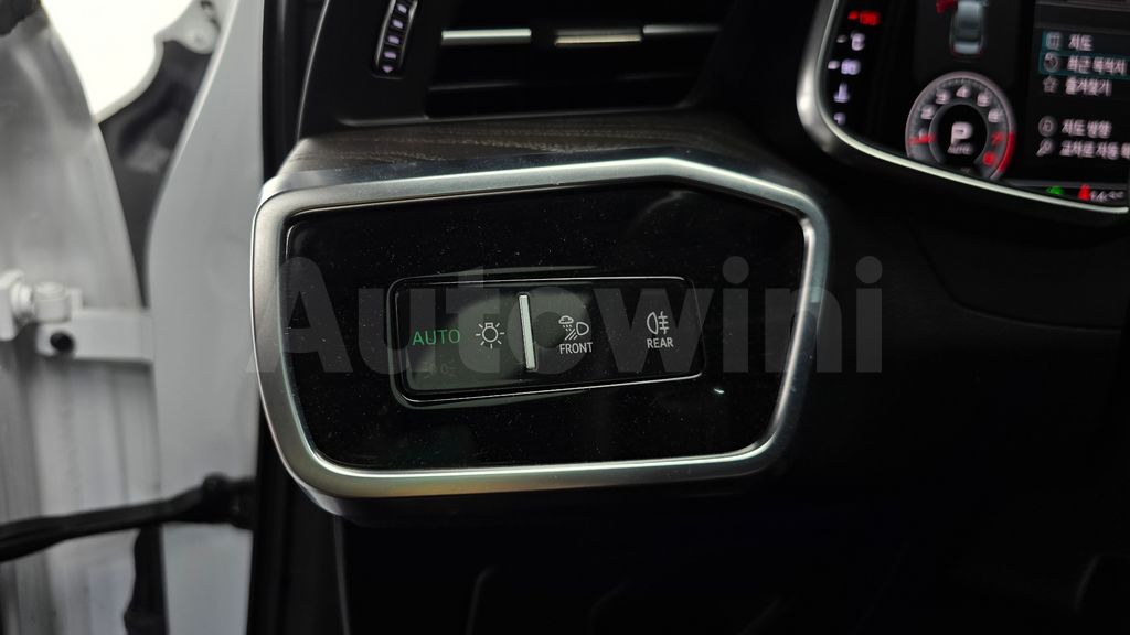 Audi A6(C8) 45 TFSI Premium — снимка 20