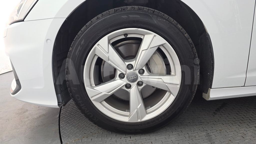 Audi A6(C8) 45 TFSI Quattro — снимка 5