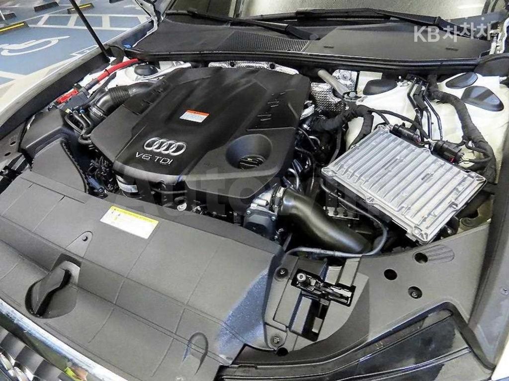 Audi A6(C8) 45 TDI Quattro Premium — снимка 19