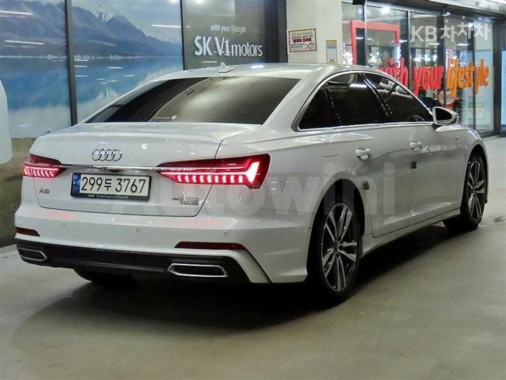 Audi A6(C8) 45 TDI Quattro Premium — снимка 4