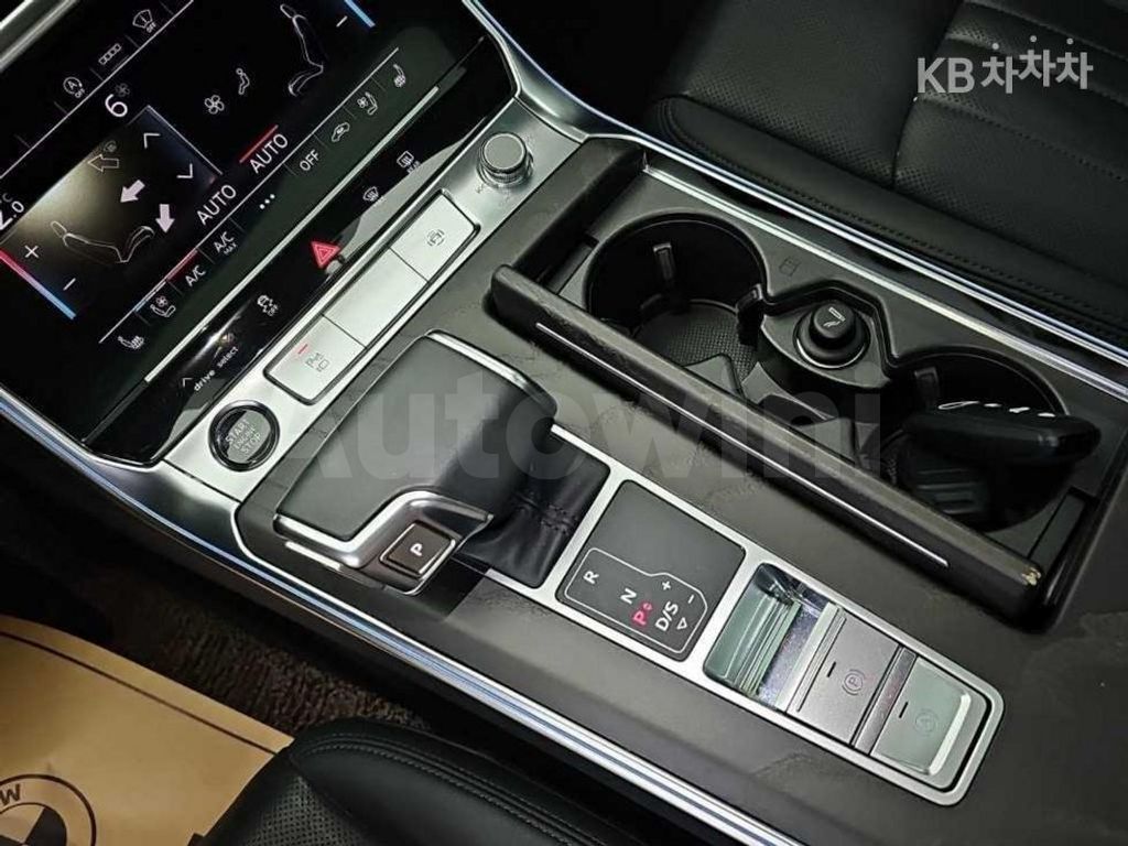 Audi A6(C8) 45 TFSI Premium — снимка 8