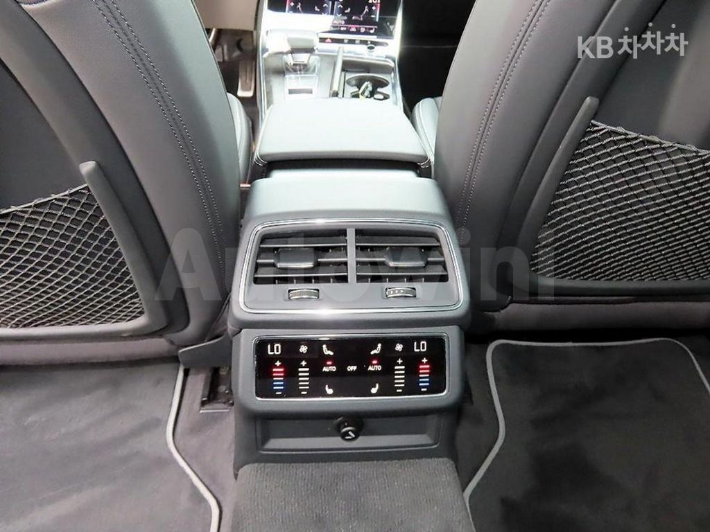 Audi A6(C8) 45 TDI Quattro Premium — снимка 16