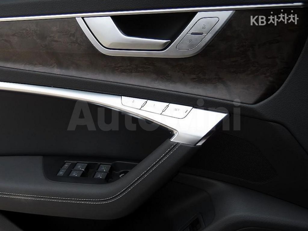 Audi A6(C8) 45 TDI Quattro Premium — снимка 12