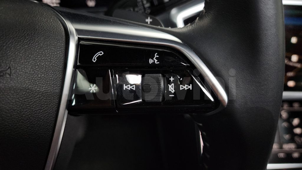 Audi A6(C8) 45 TDI Quattro Premium — снимка 16