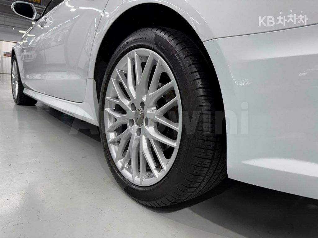 Audi A6 35 TDI Premium C7(15~) — снимка 10