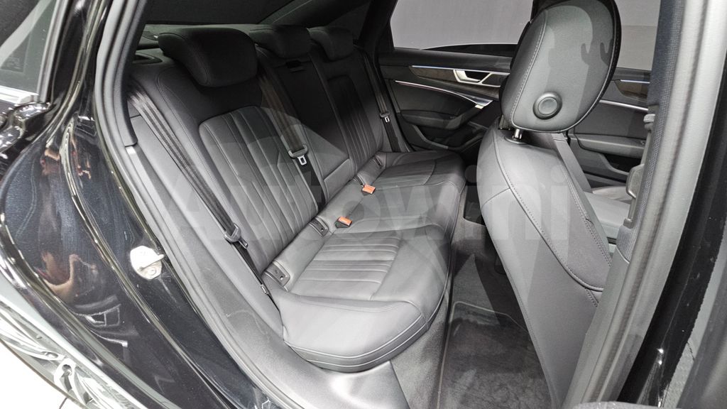 Audi A6(C8) 45 TFSI Premium — снимка 11