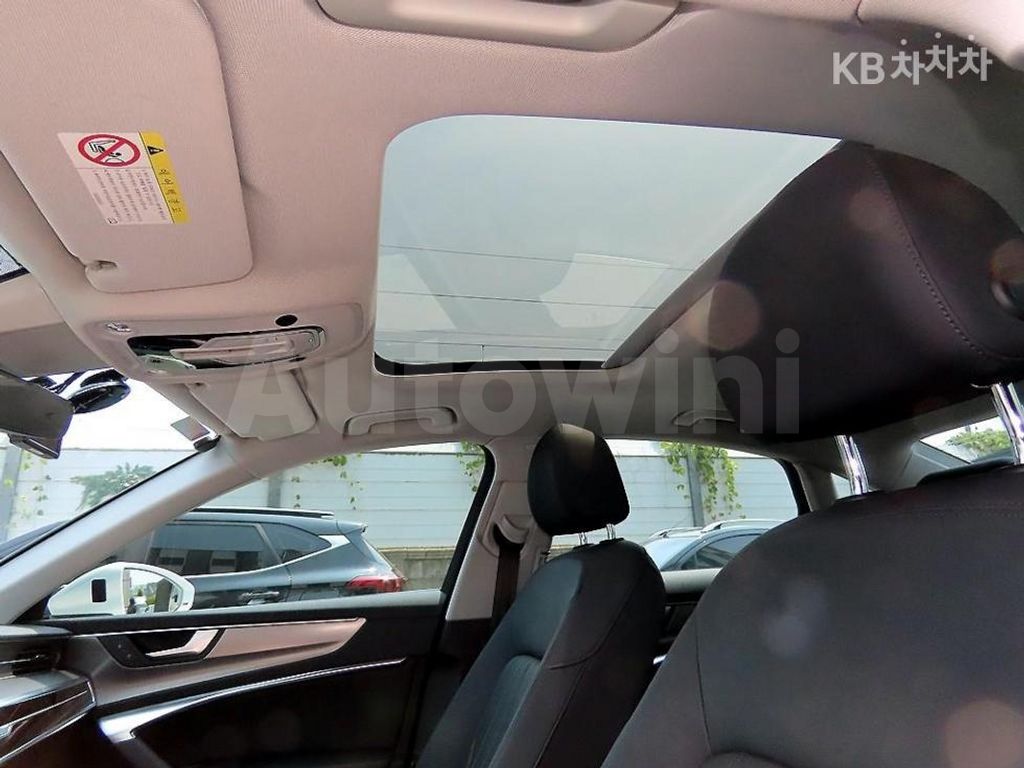 Audi A6(C8) 40 TDI Premium — снимка 17