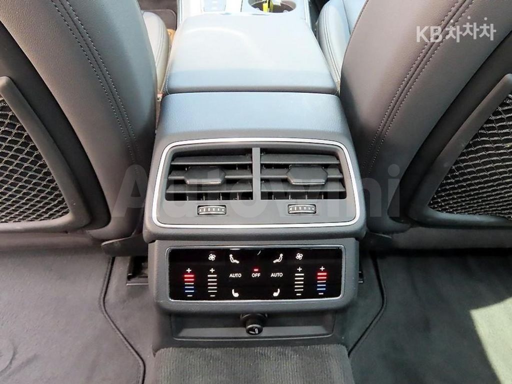Audi A6(C8) 40 TDI Premium — снимка 15