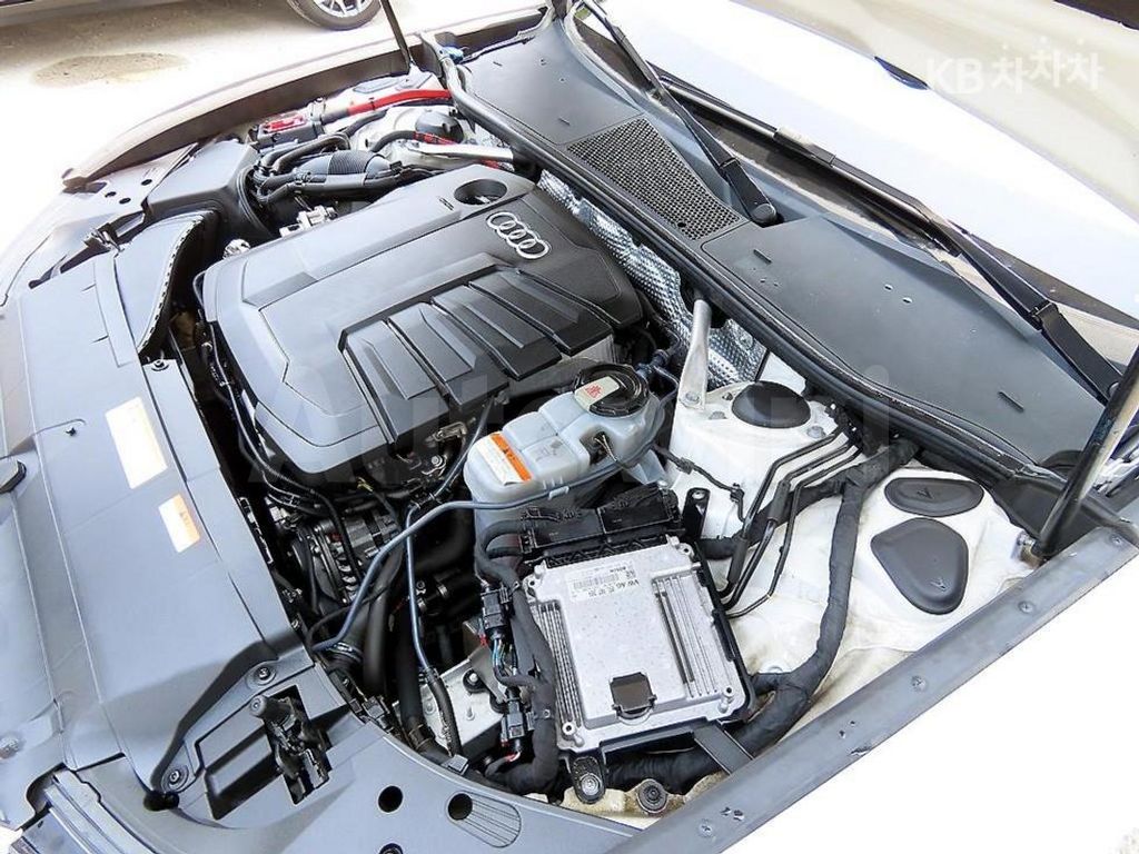 Audi A6(C8) 40 TDI Premium — снимка 19