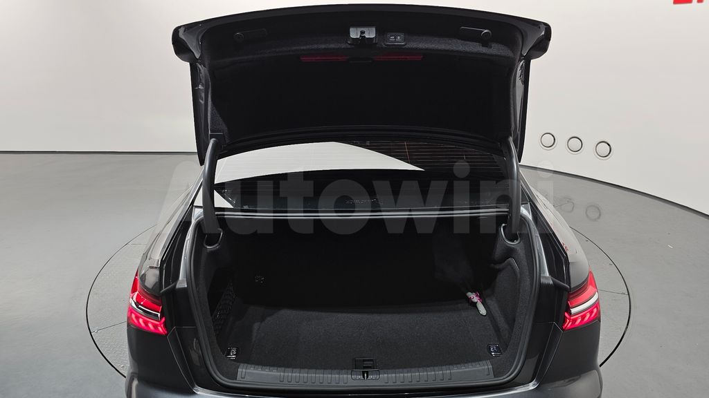 Audi A6(C8) 40 TDI Premium — снимка 20