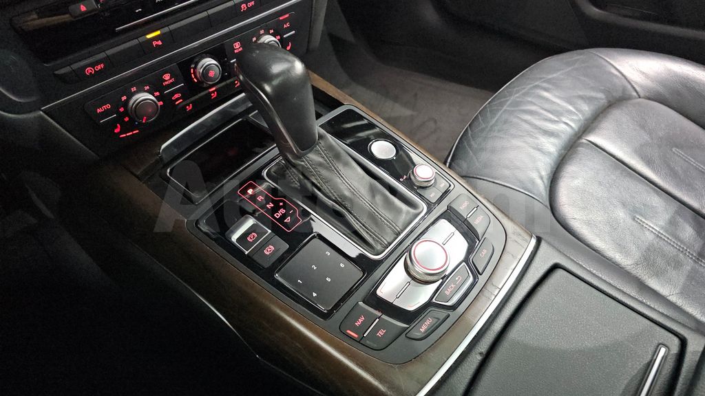 Audi New A6 40 TDI Quattro C7 — снимка 9