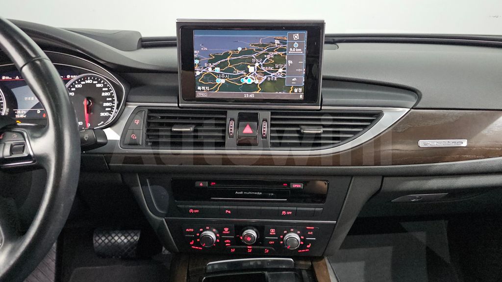 Audi New A6 40 TDI Quattro C7 — снимка 12