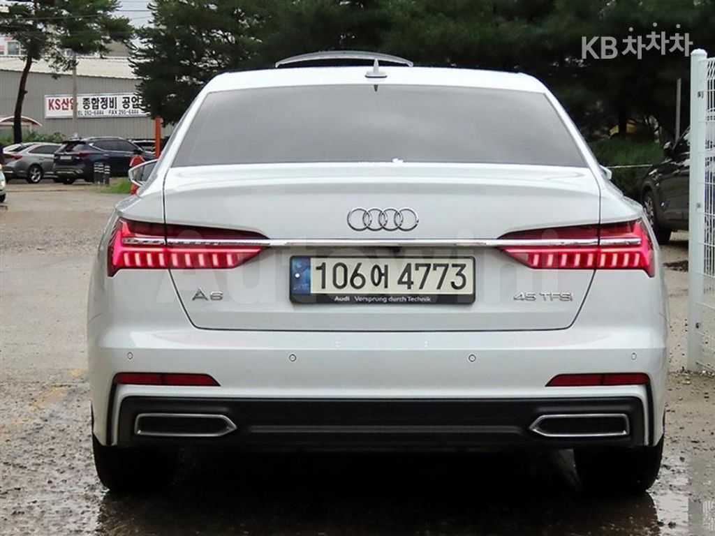 Audi A6(C8) 45 TFSI Basic — снимка 4