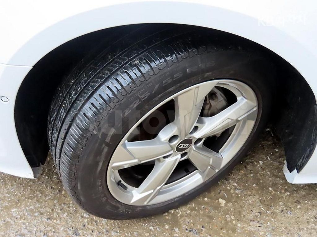 Audi A6(C8) 45 TFSI Basic — снимка 20