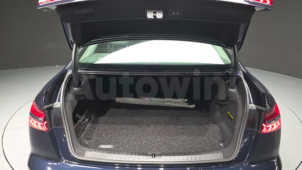 Audi A6(C8) 40 TDI — снимка 20