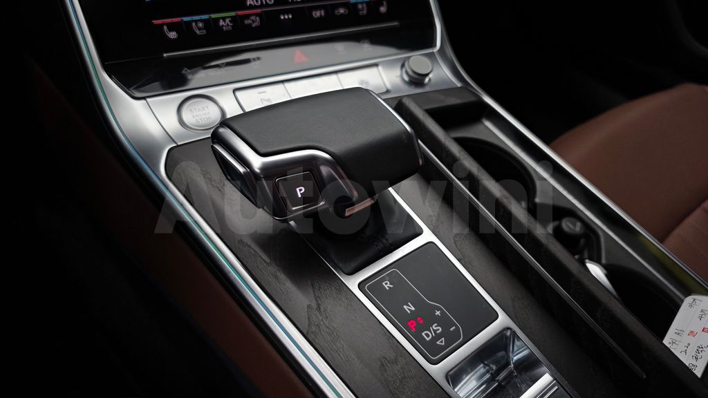 Audi A6(C8) 40 TDI Quattro Premium — снимка 9