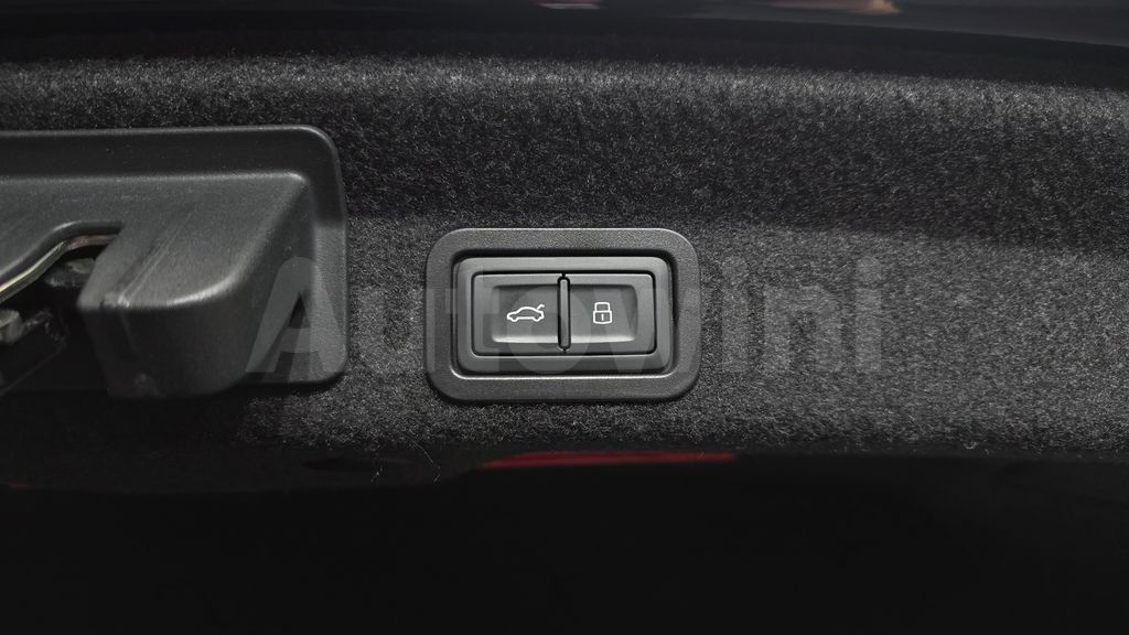 Audi A6(C8) 40 TDI Quattro Premium — снимка 15