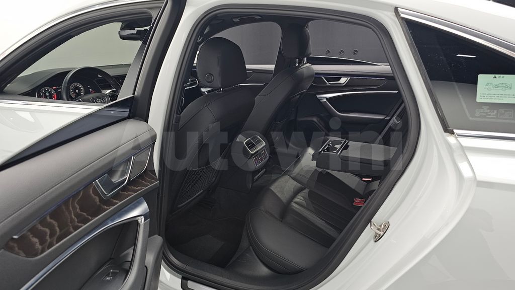 Audi A6(C8) 45 TFSI Quattro Premium — снимка 12