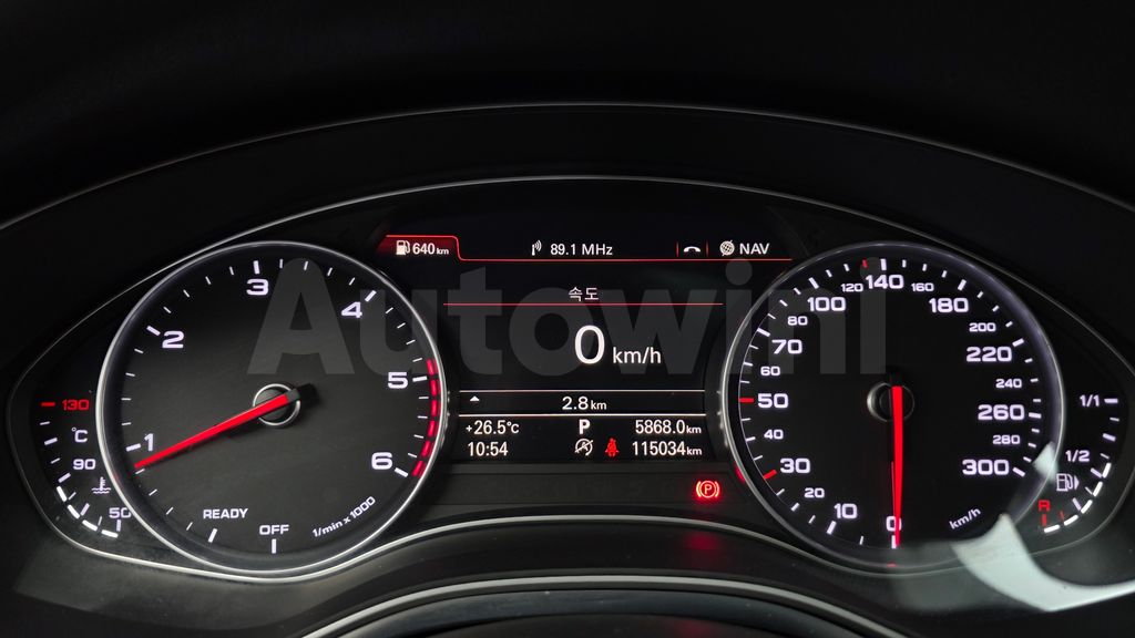 Audi New A6 35 TDI Premium C7 — снимка 8