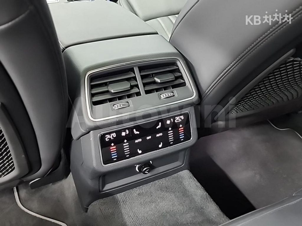 Audi A6(C8) 45 TDI Quattro Premium — снимка 13