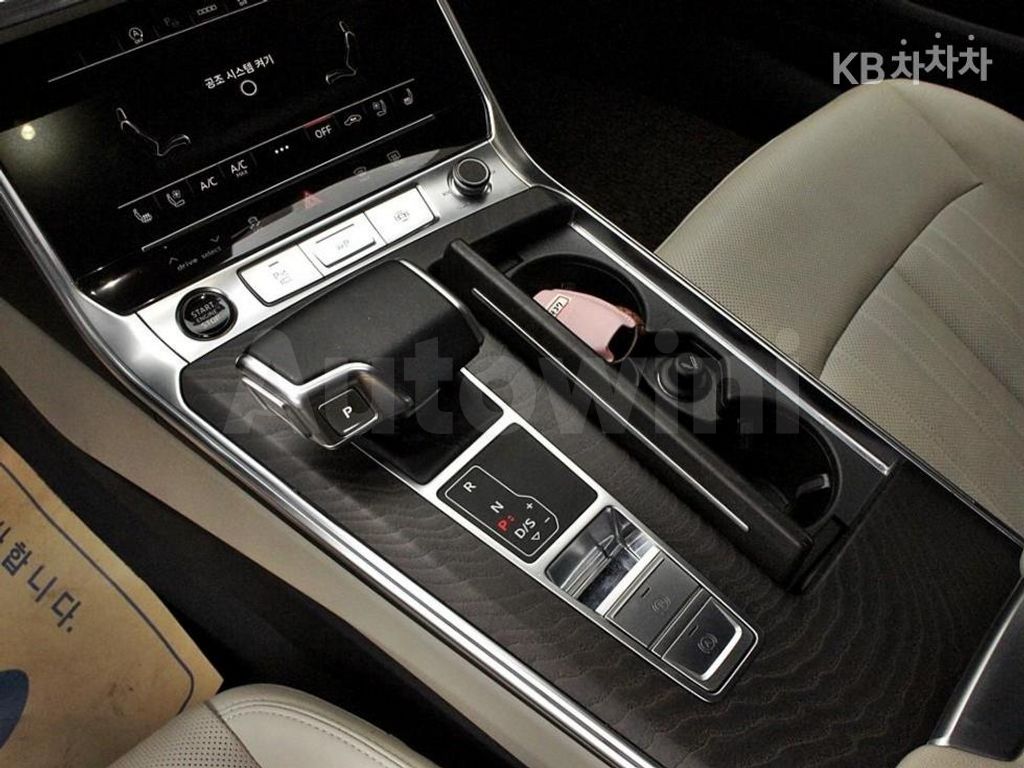 Audi A6(C8) 45 TFSI Quattro Premium — снимка 11