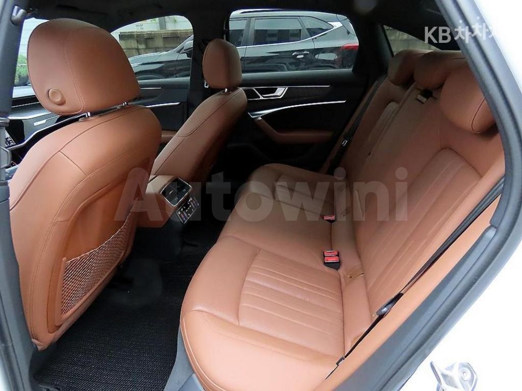 Audi A6(C8) 40 TDI Premium — снимка 6
