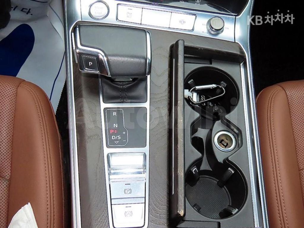 Audi A6(C8) 45 TFSI Quattro Premium — снимка 11