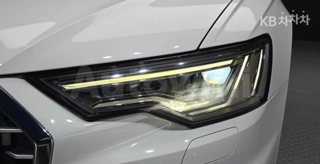 Audi A6(C8) 45 TDI Quattro Premium — снимка 3