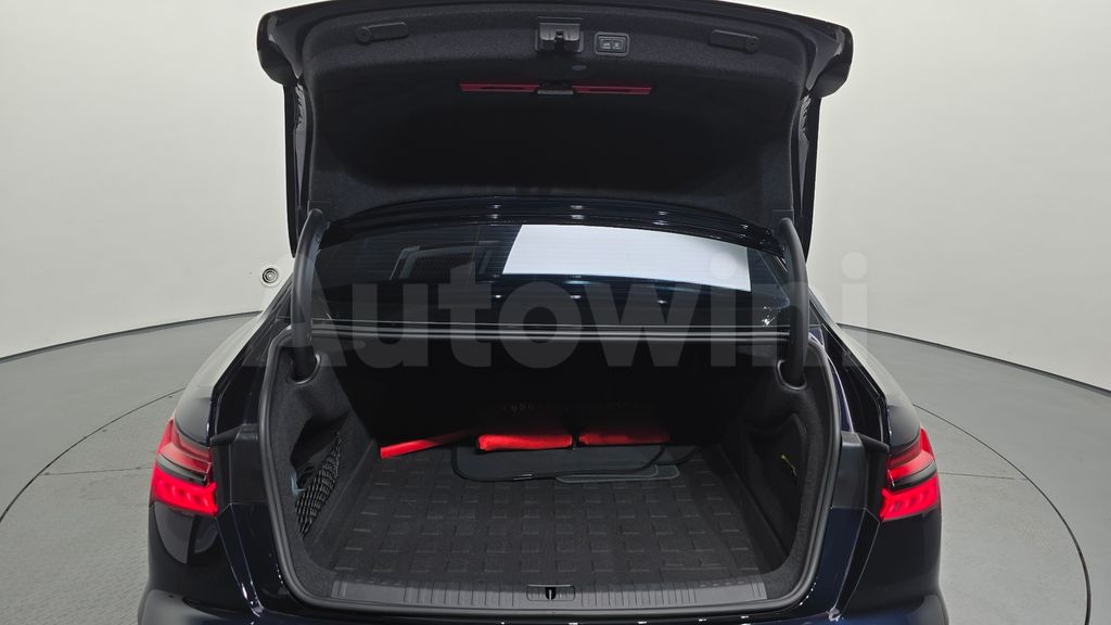 Audi A6(C8) 50 TDI Quattro Premium — снимка 19