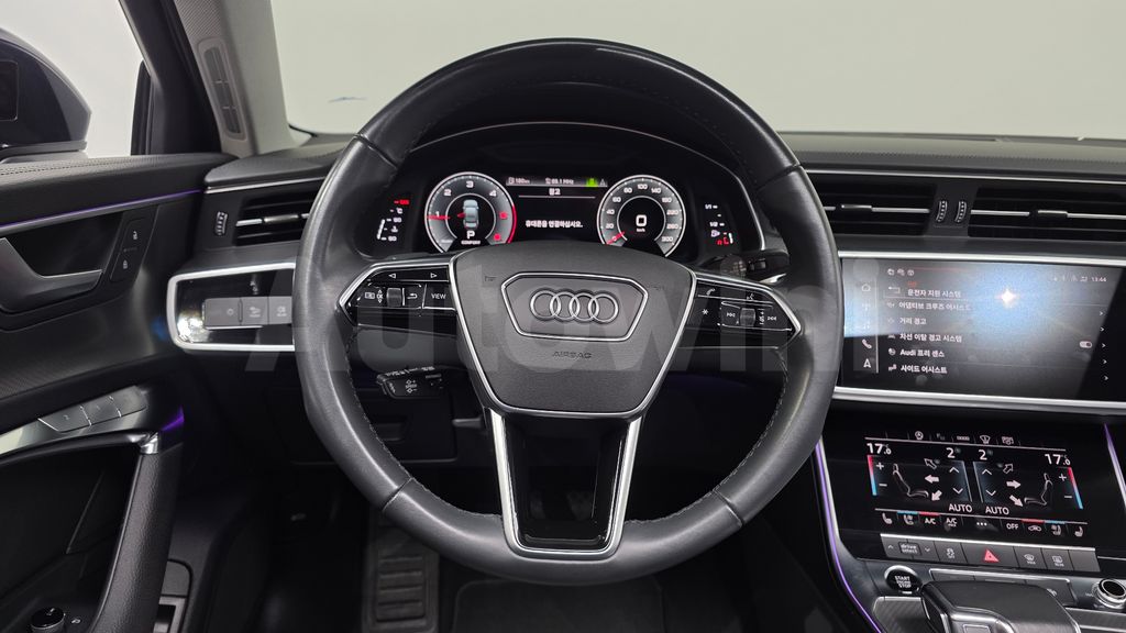 Audi A6(C8) 40 TDI — снимка 13