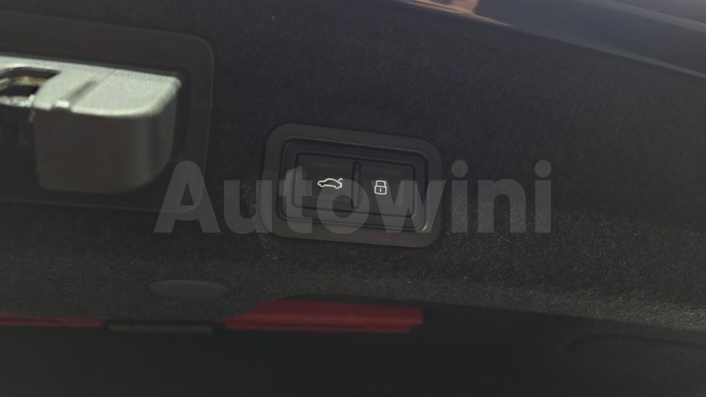 Audi A6(C8) 40 TDI — снимка 20