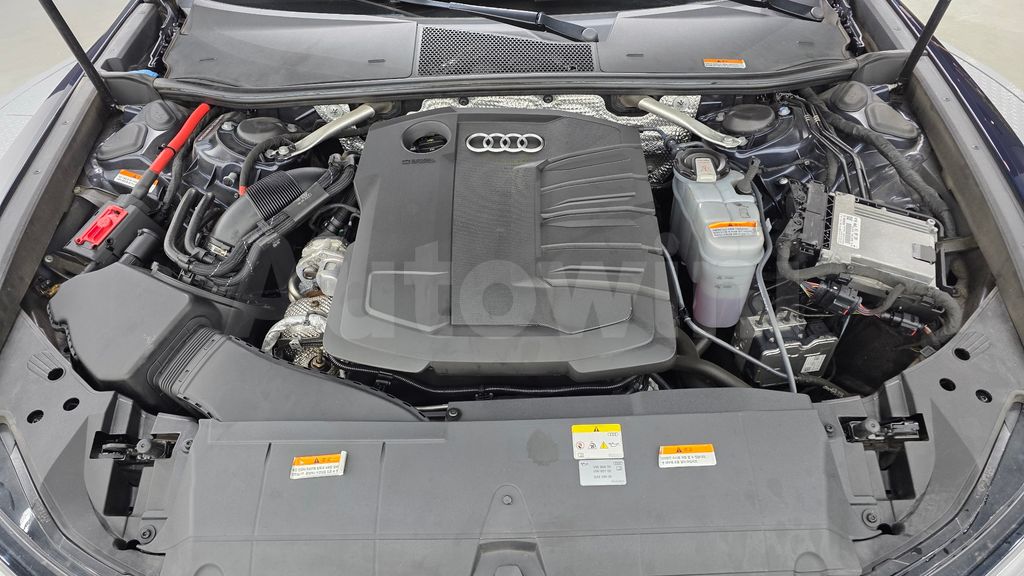 Audi A6(C8) 40 TDI — снимка 6