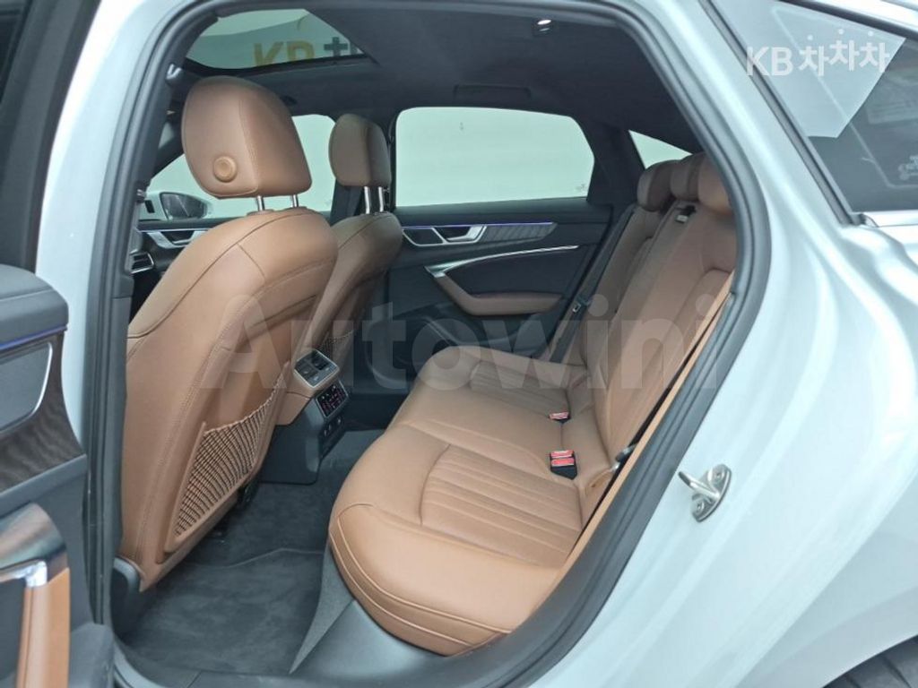 Audi A6(C8) 45 TFSI Quattro Premium — снимка 12