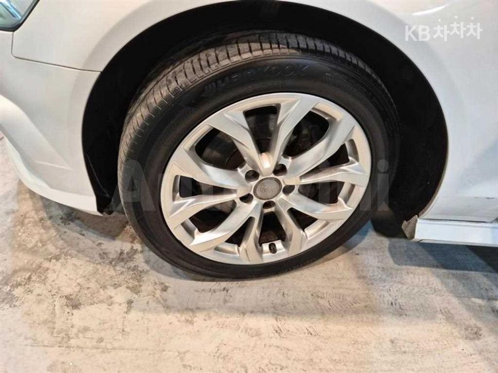 Audi A6 35 TDI Premium C7(15~) — снимка 19