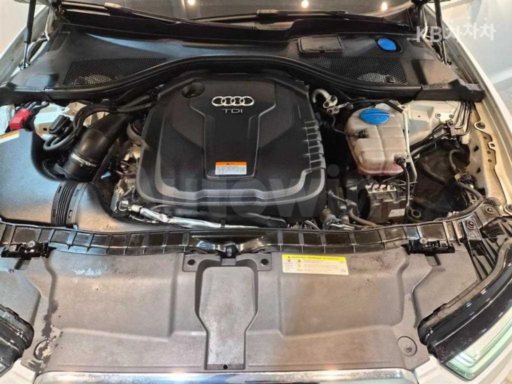 Audi A6 35 TDI Premium C7(15~) — снимка 20