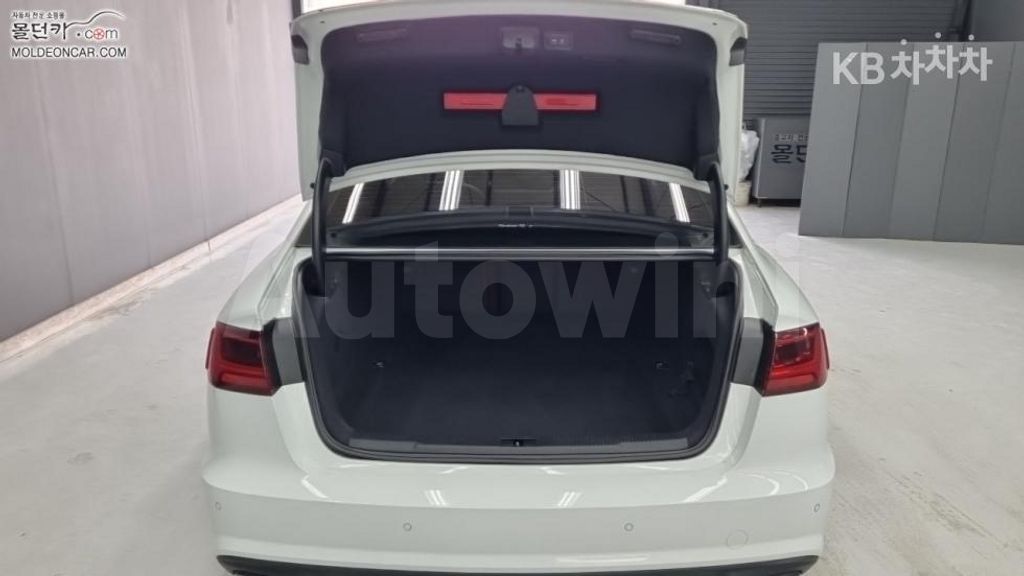 Audi A6 35 TDI Premium C7(15~) — снимка 18