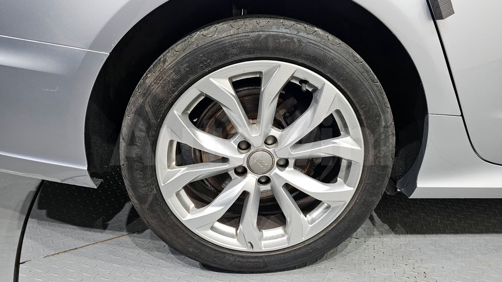 Audi New A6 35 TDI Premium C7 — снимка 5