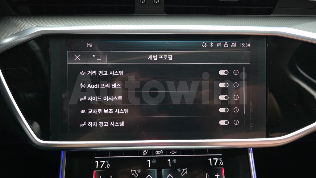 Audi A6(C8) 40 TDI — снимка 16