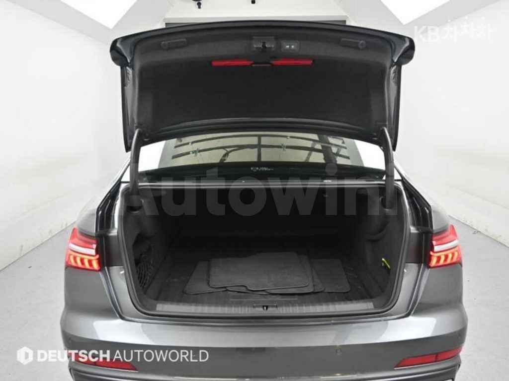 Audi A6(C8) 45 TFSI Quattro Basic — снимка 5